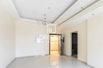 Best |1 Bed Apartment | Equipped Kitchen