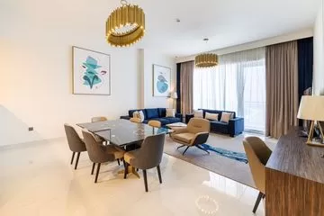 Luxury Home | High-end unit w/ Sea Views