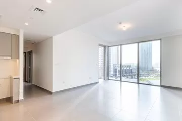 Amazing Unit with Park and Skyline Views