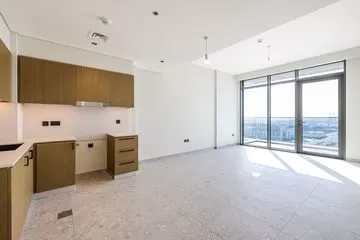 Brand New Unit | Bright with Huge Layout