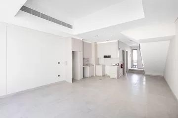Brand New Modern Unit | Ready to move in
