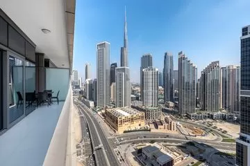 Vacant | High floor w/ Burj khalifa View